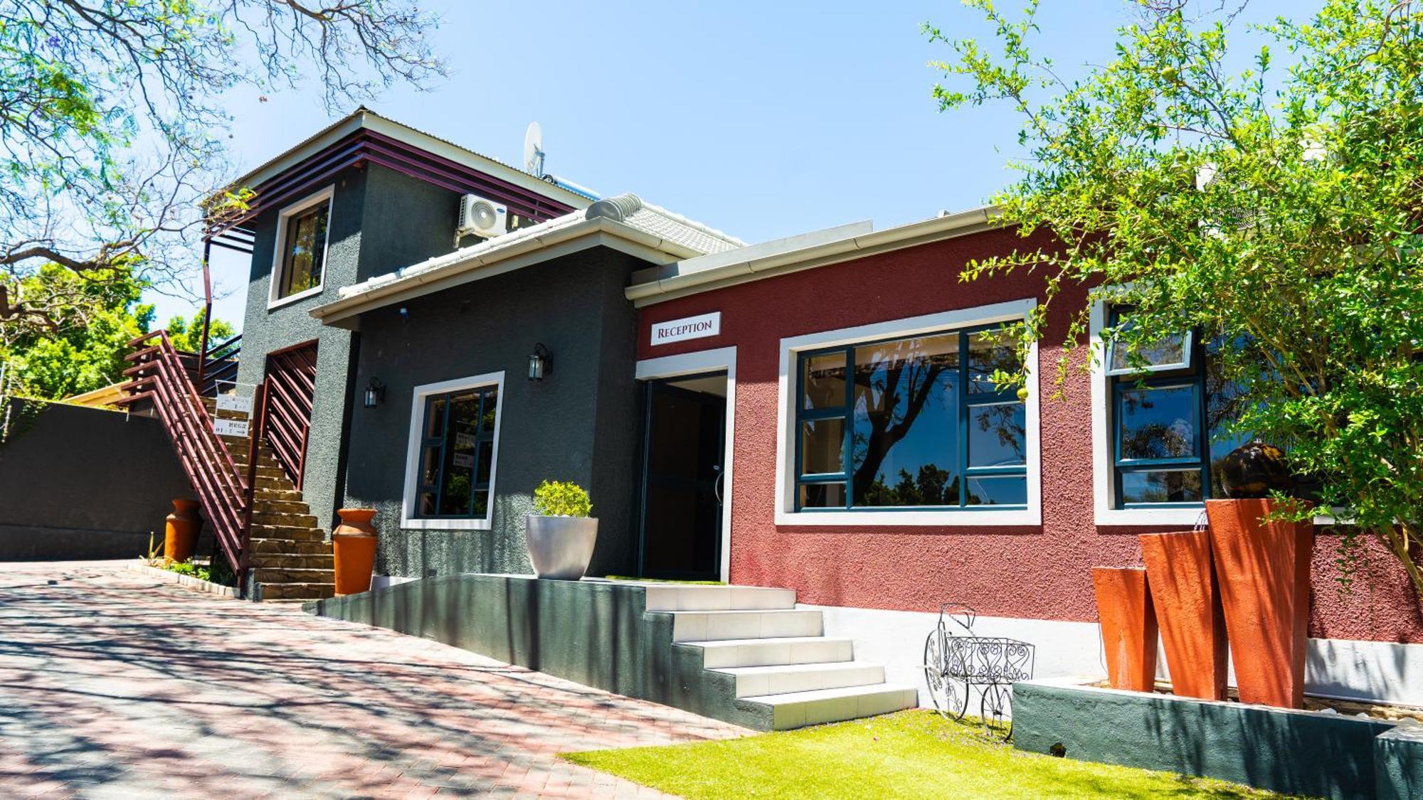 Windhoek Gardens Boutique Hotel Exterior foto