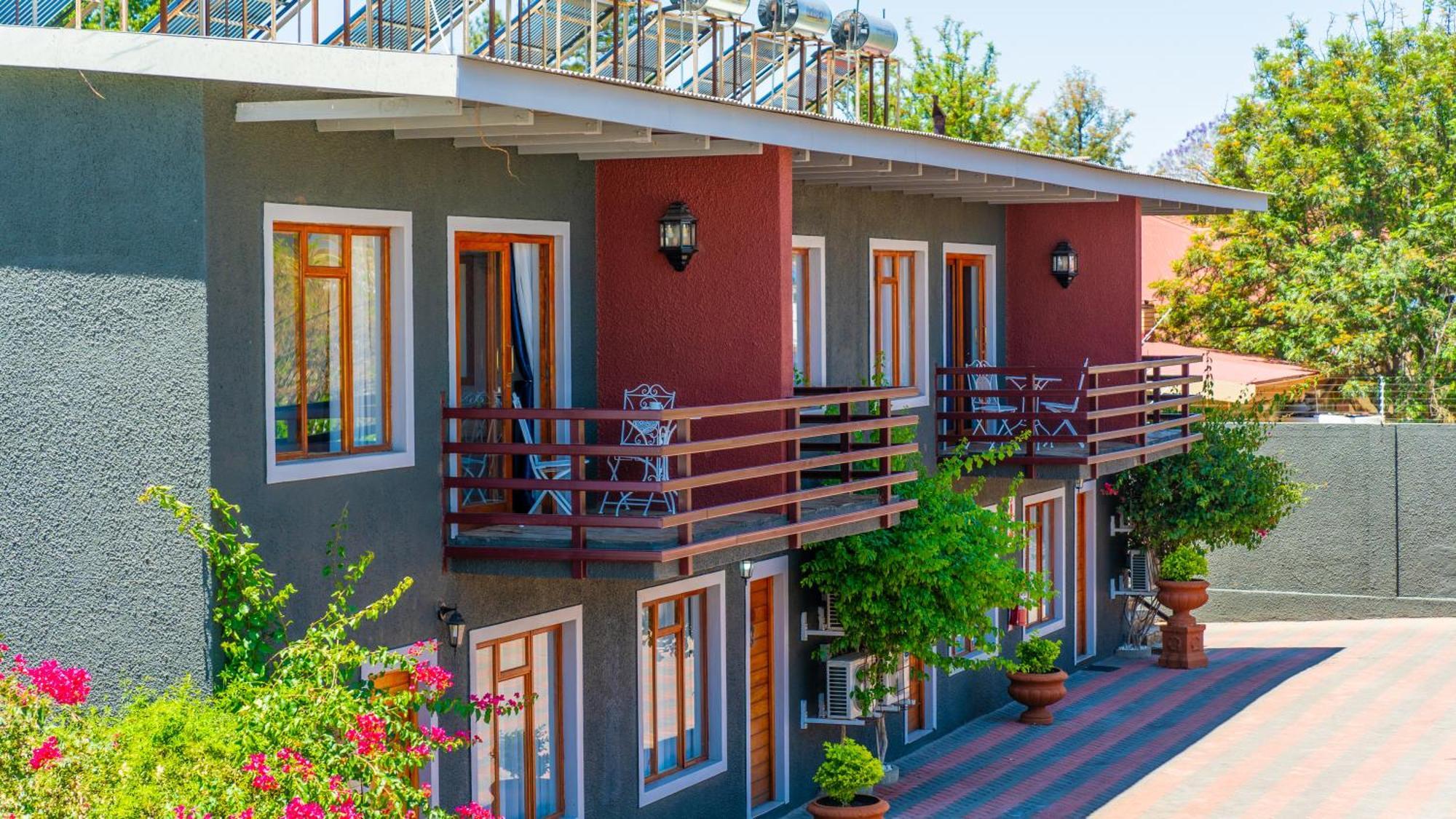 Windhoek Gardens Boutique Hotel Exterior foto