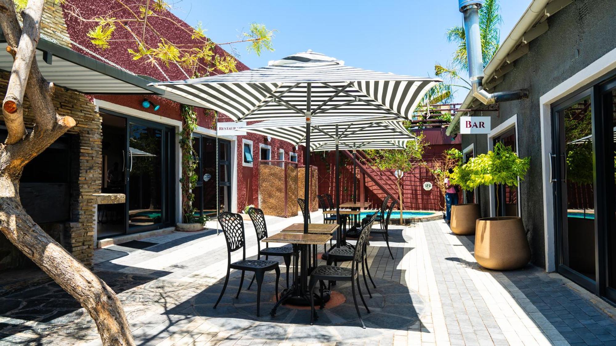 Windhoek Gardens Boutique Hotel Exterior foto